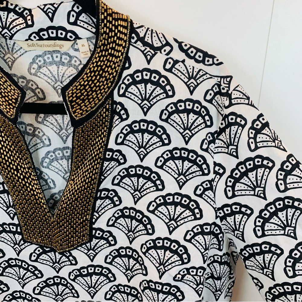 Soft Surroundings XL White Black Coastal Shell Rocio Beaded Shirt Tunic Top